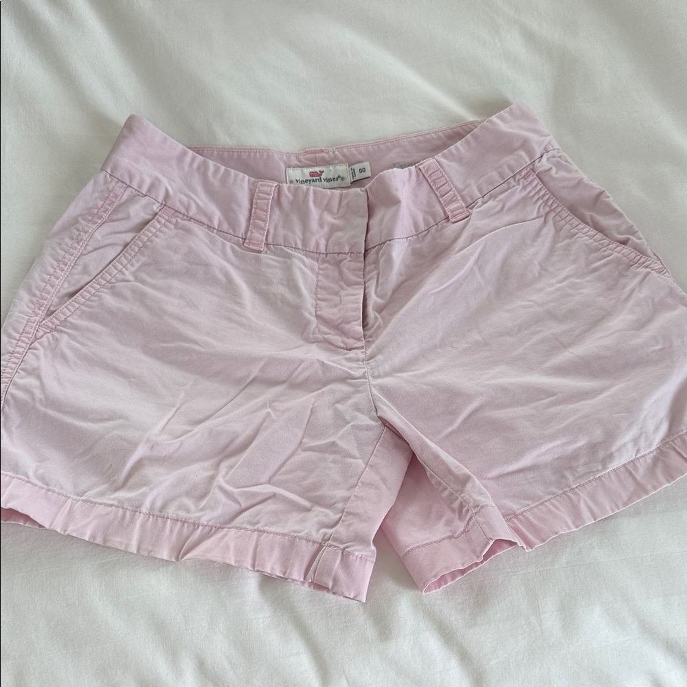 Vineyard Vines Soft Pink Women's Bermudas